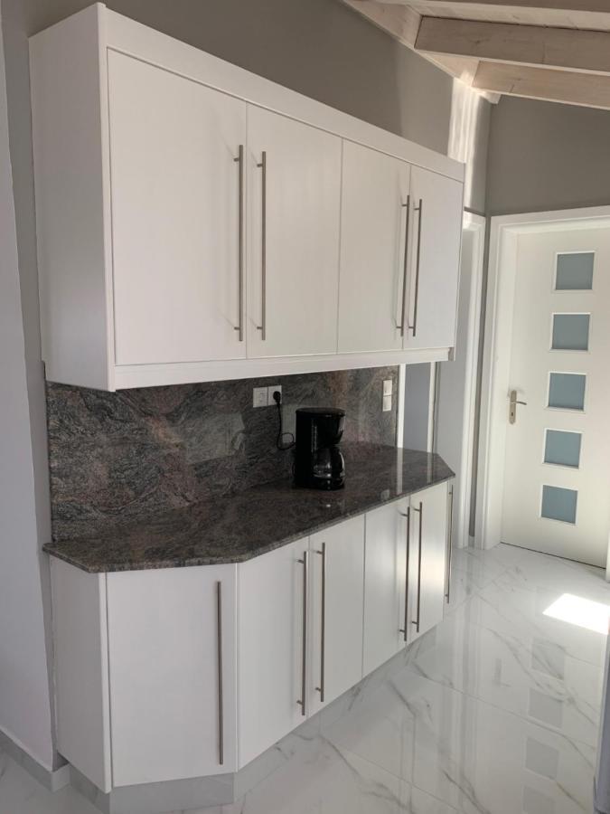 Apartamento Livas Almyri Seafront Flat Kato Almirí Exterior foto